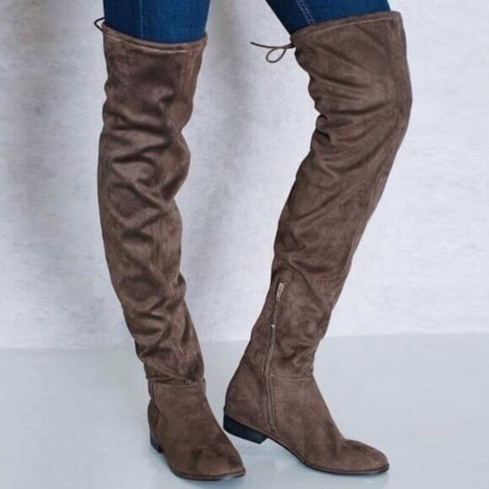 NEW Call it spring Legivia suede over knee boot